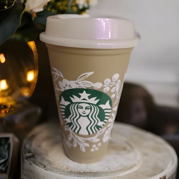 Starbucks 2022 Holiday Color Changing Gold Silver Reusable Hot Cup - Picture 1 of 7